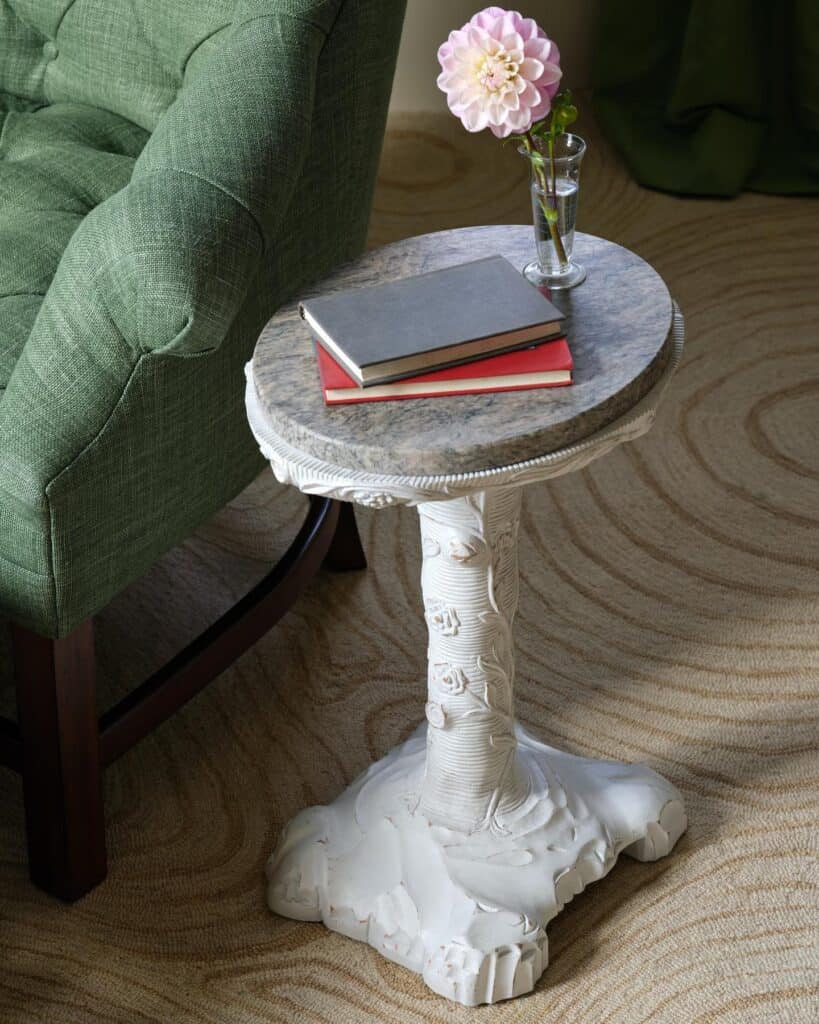 Elegantly_Crafted_White_Pedestal_Table_w_4