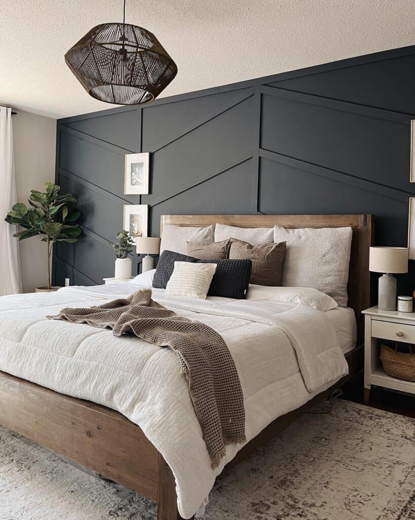 black_bedroom_accent_wall_4