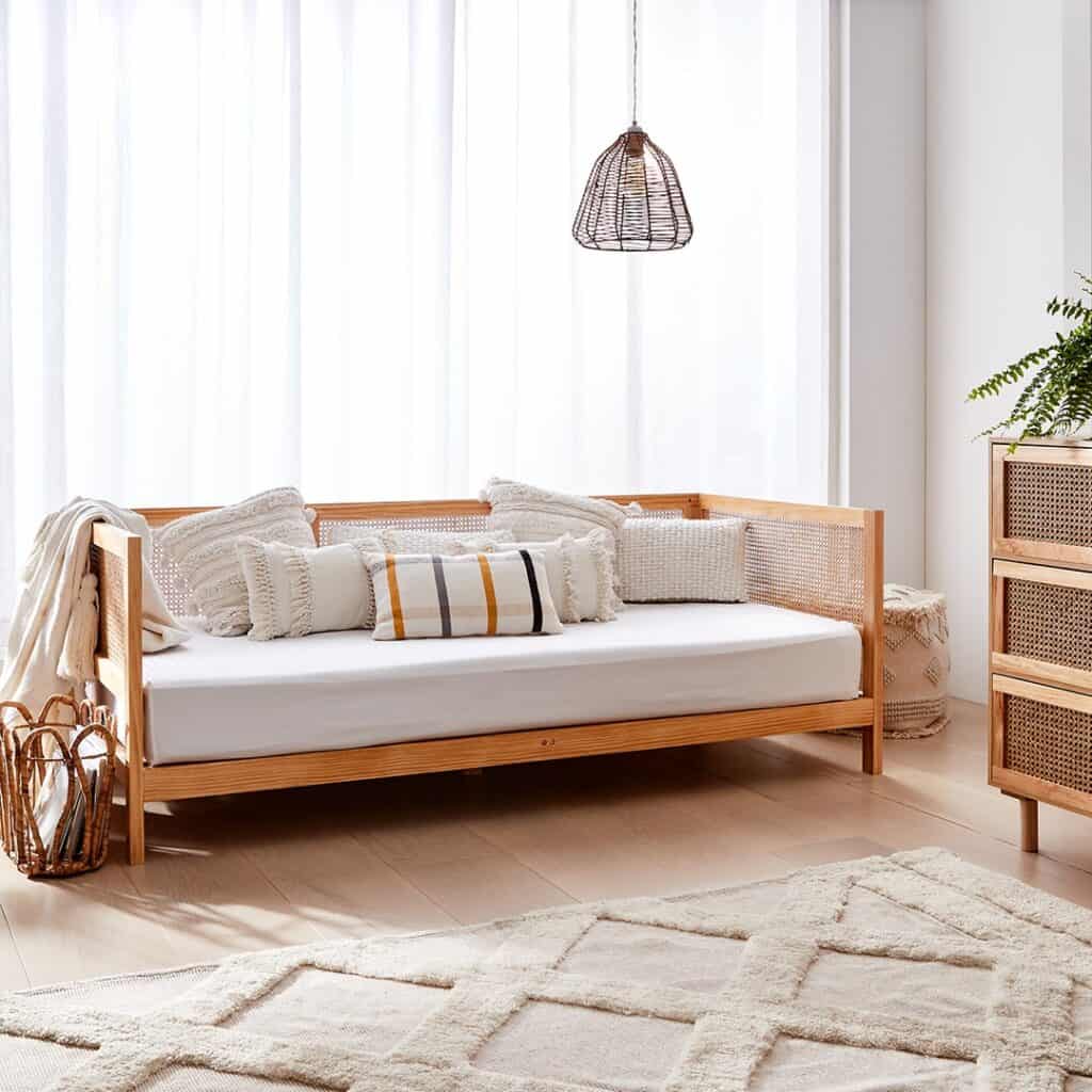 daybed_trundle_wood_4