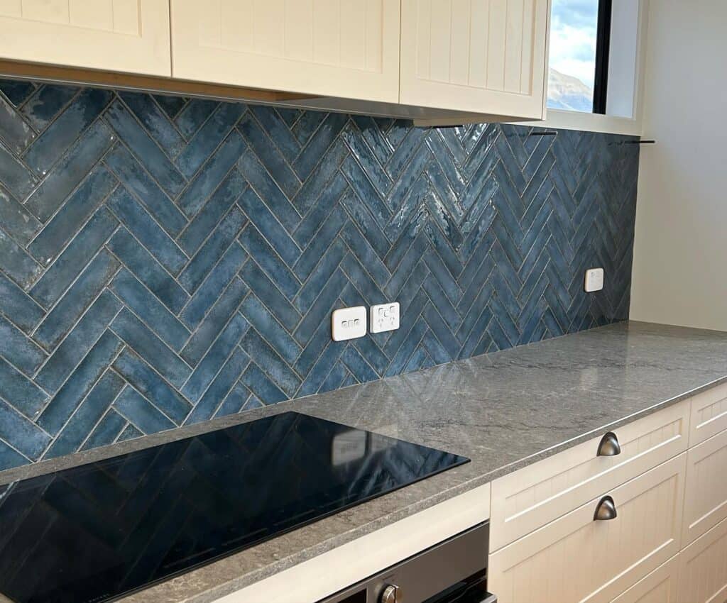 herringbone backsplash tile