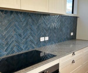 herringbone backsplash tile