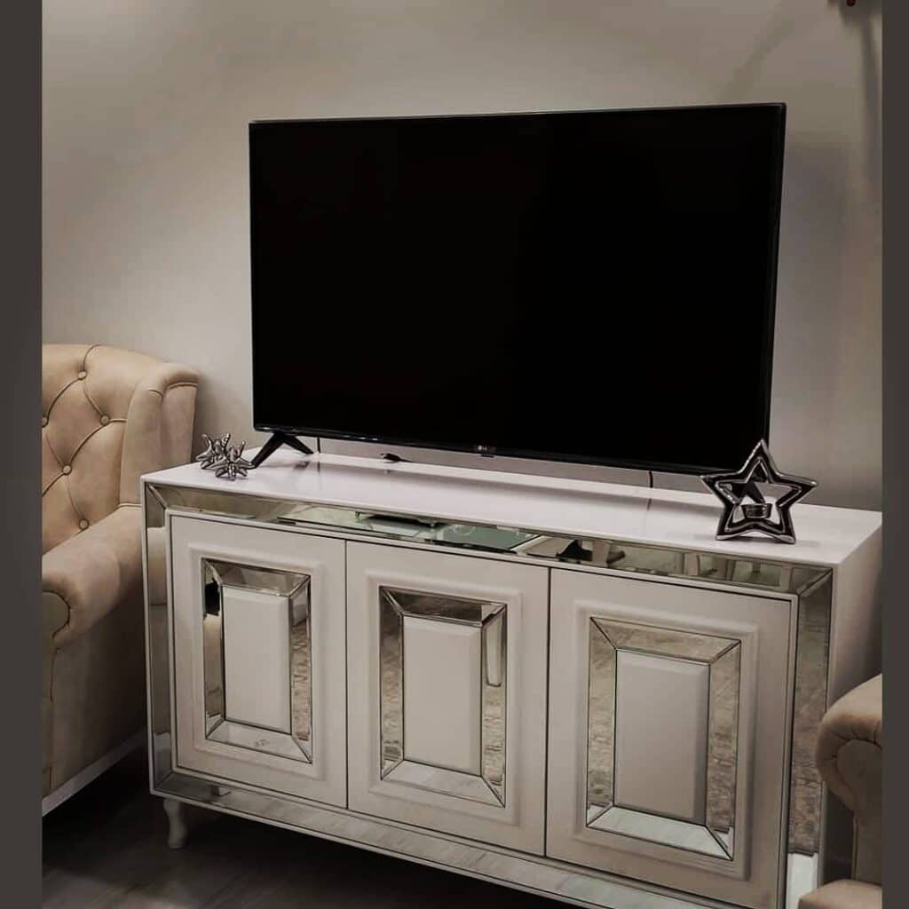 mirrored_fireplace_tv_stand_3