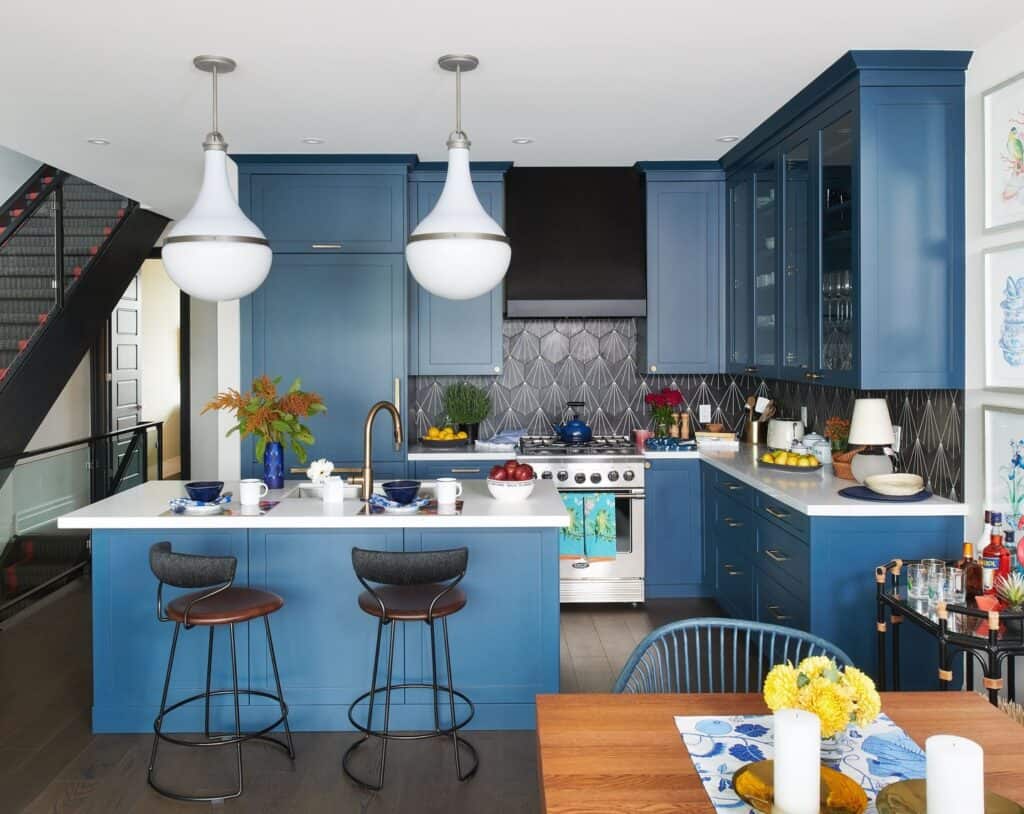 navy_blue_kitchen_decor_5