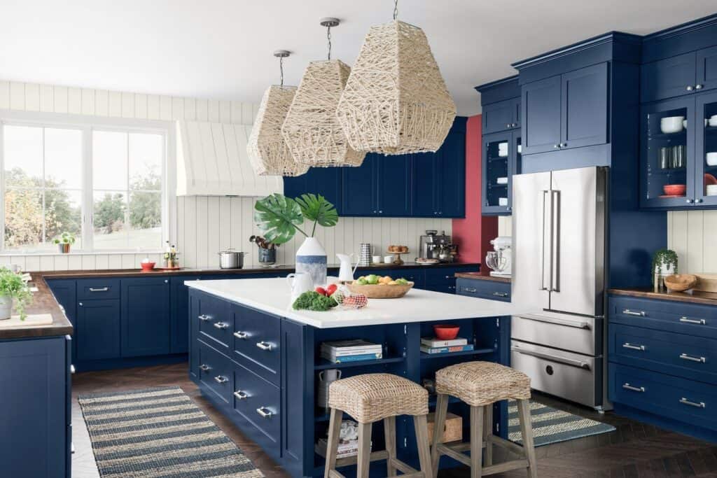 navy_blue_kitchen_walls_5