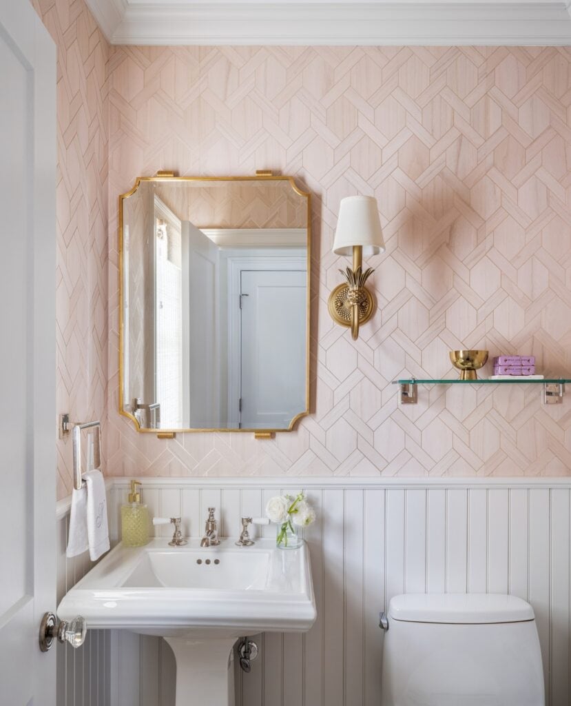 pink_bathroom_tiles_1