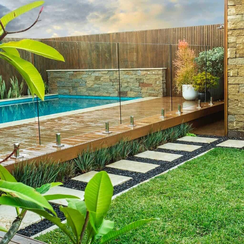 pool_fencing_ideas_2