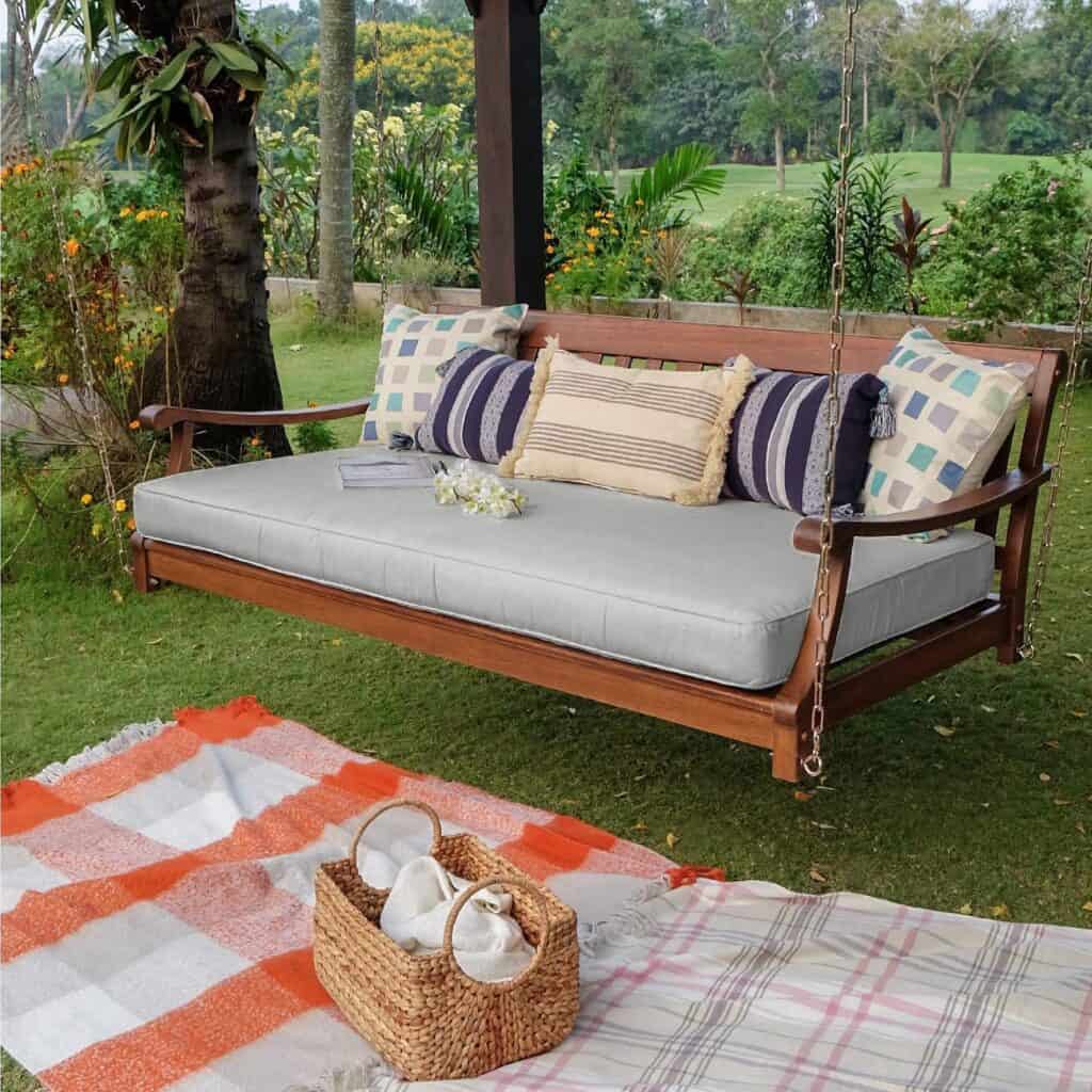 porch_swing_daybed_