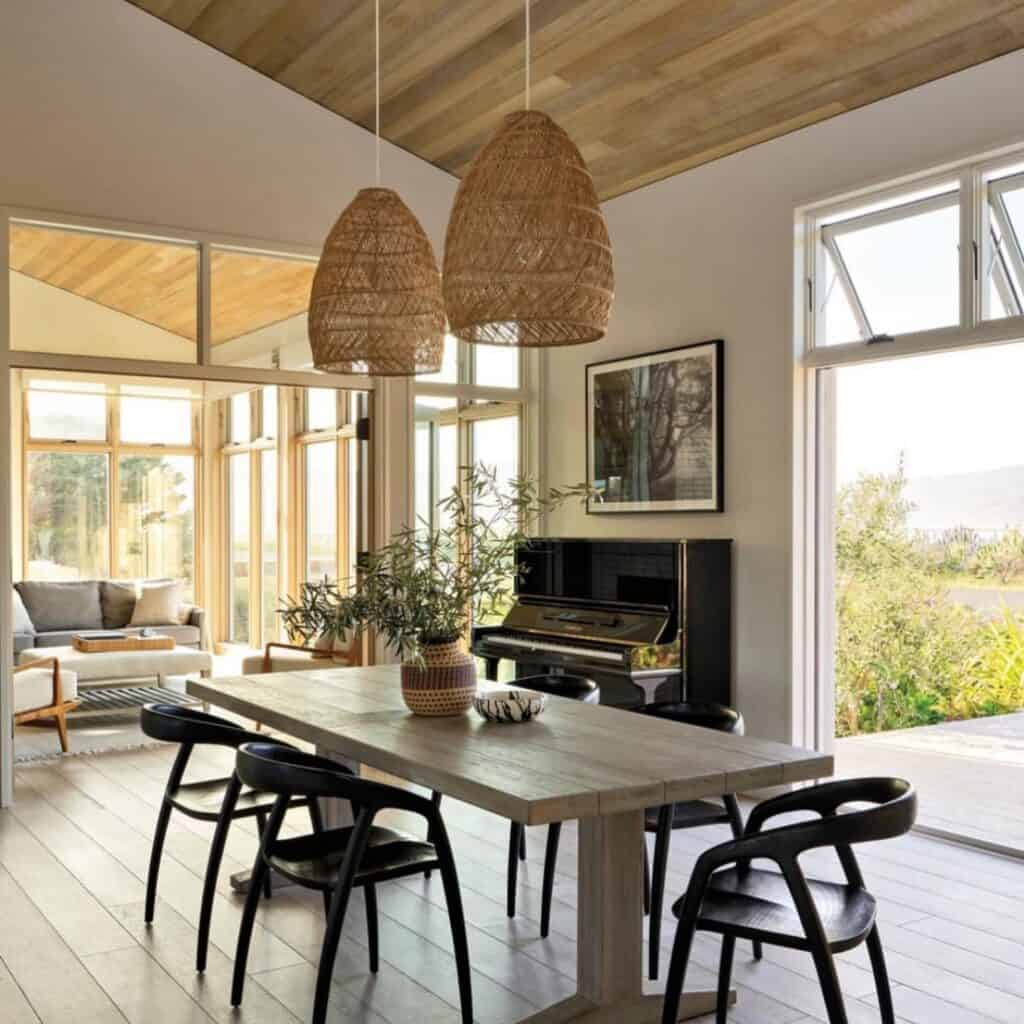 rattan_pendant_light_3