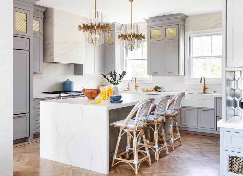 white_and_gray_kitchen_2