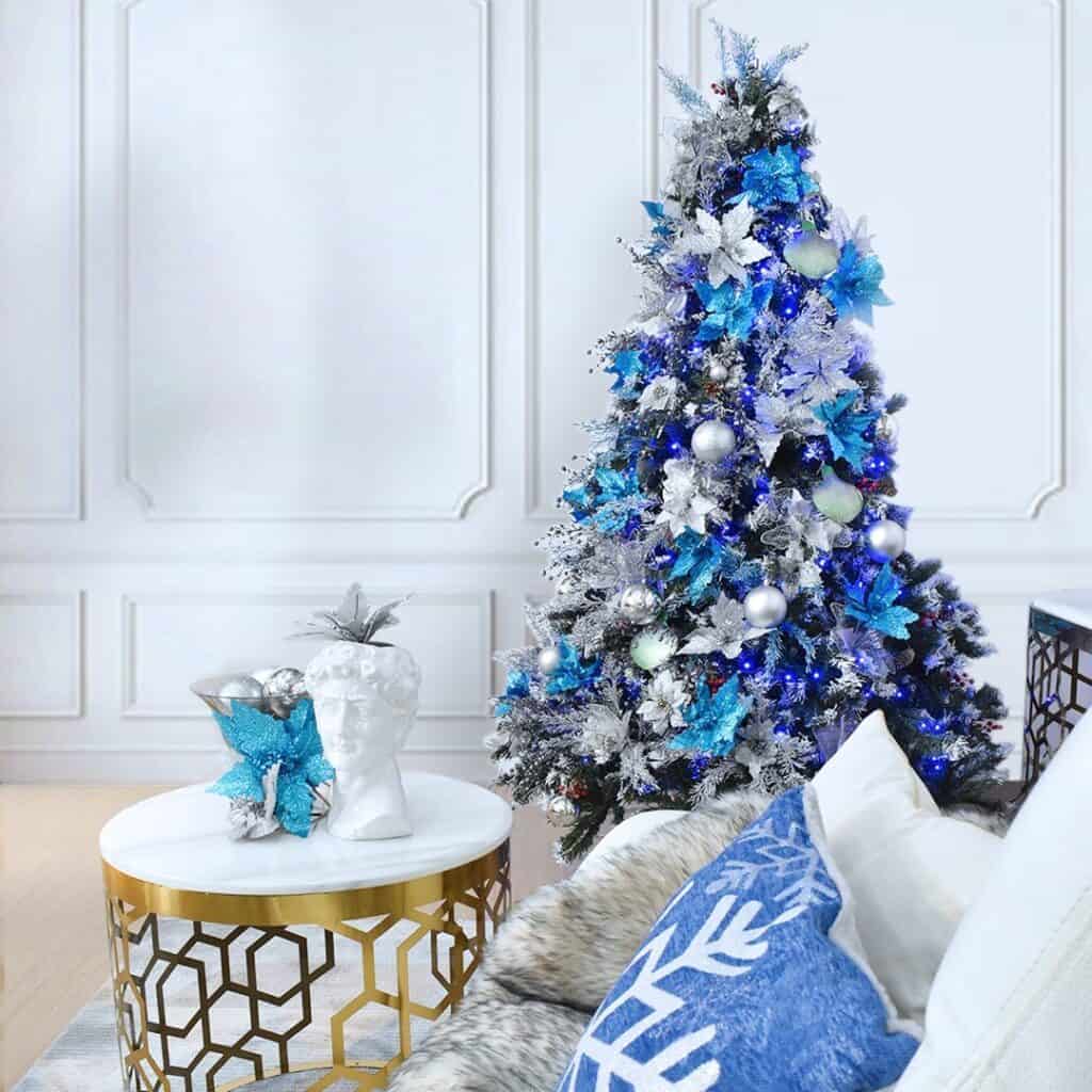 A_Blue_and_White_Christmas_Tree_in_a_Liv_