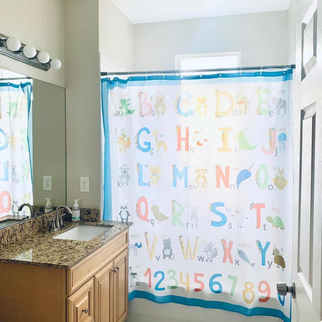 multi_color_shower_curtain_