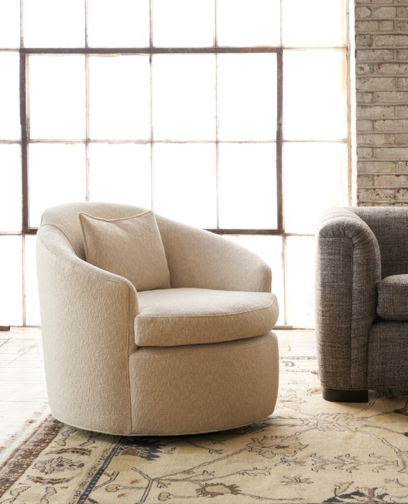 oversized_round_swivel_chair_3