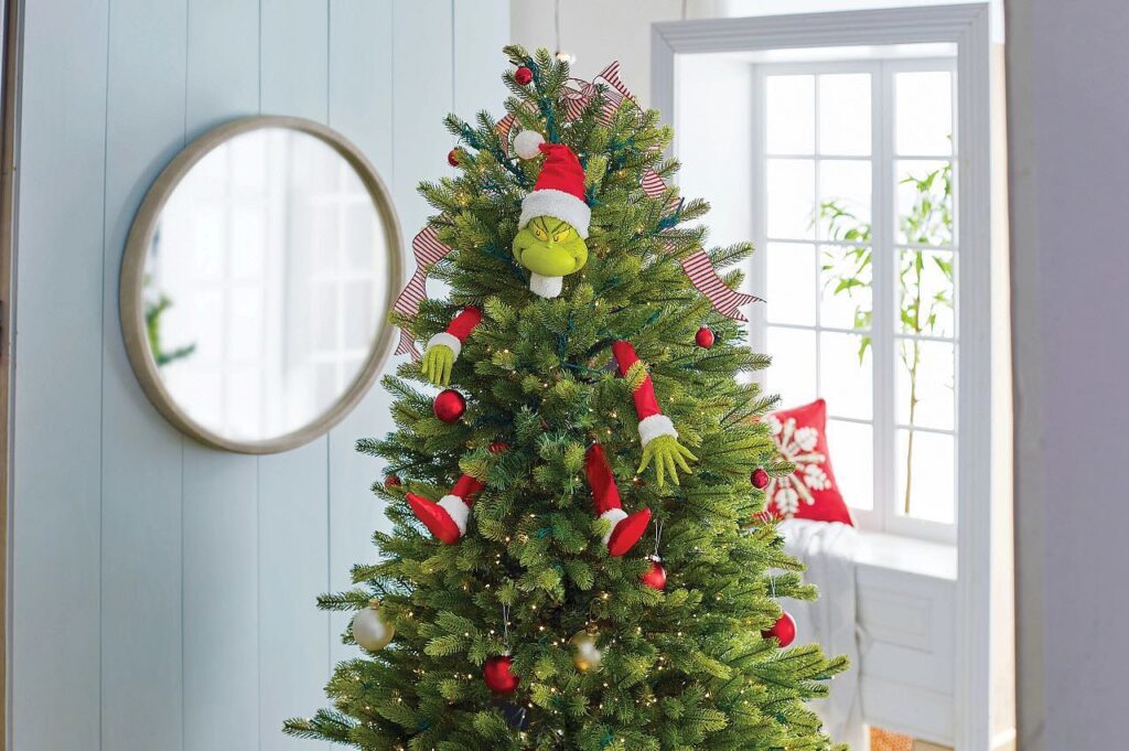 the_grinch_christmas_tree_2