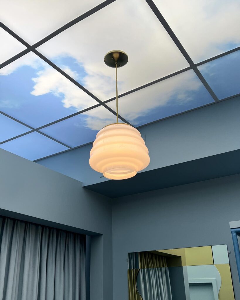 vintage_milk_glass_pendant_lights_3